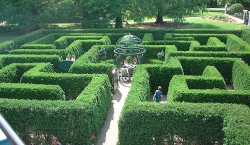 Kaeser Memorial Maze, Missouri Botanical Gardens, St. Louis, MO